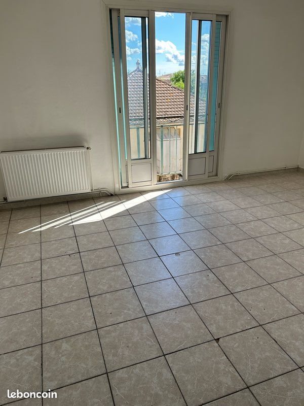 Appartement à louer, 72m², Orange