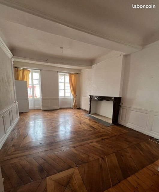 Appartement à louer, 110m², Louhans