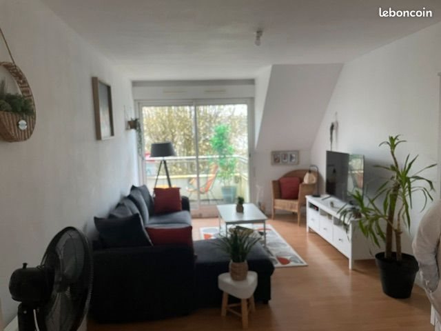 Appartement à louer, 42m², Plescop