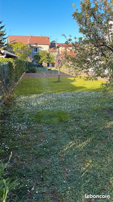 Maison à vendre, 300m², La Verpillière