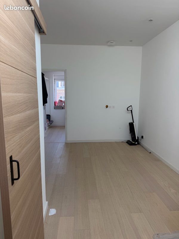 Appartement à louer, 30m², Loos