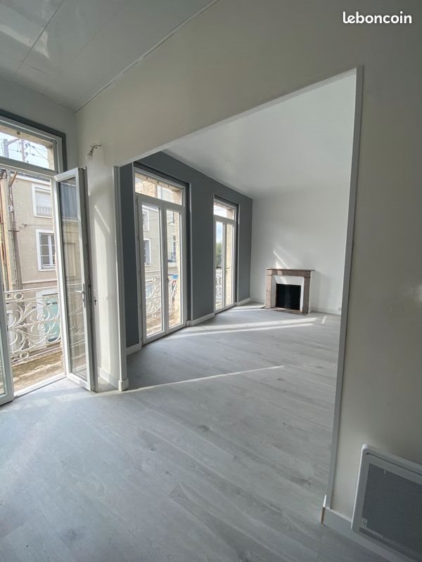 Appartement à louer, 49m², Loudun
