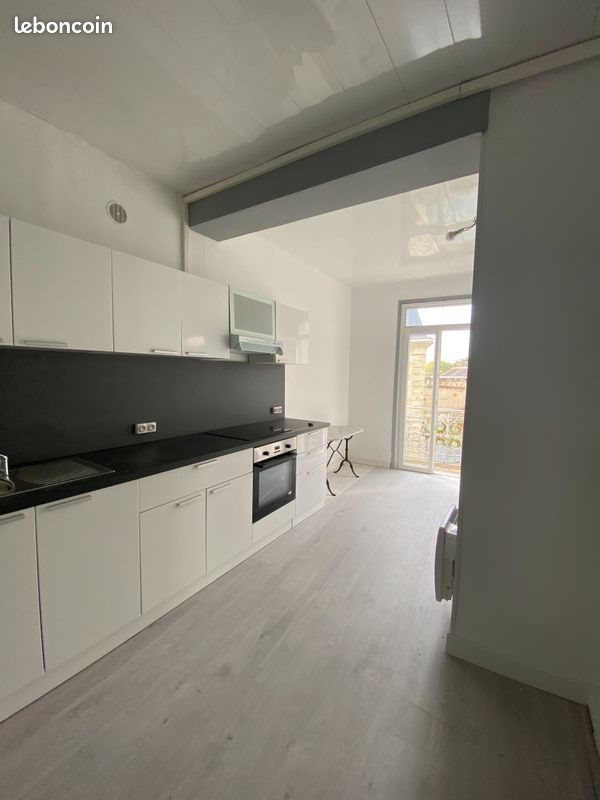 Appartement à louer, 49m², Loudun