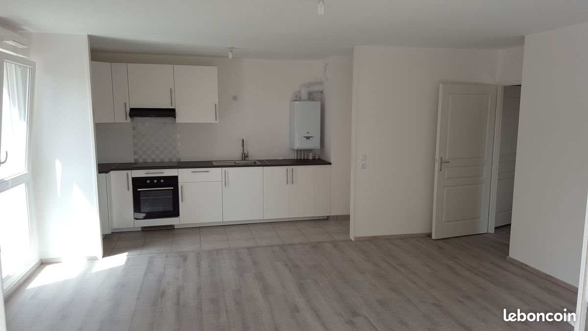 Appartement à louer, 55m², Tinqueux