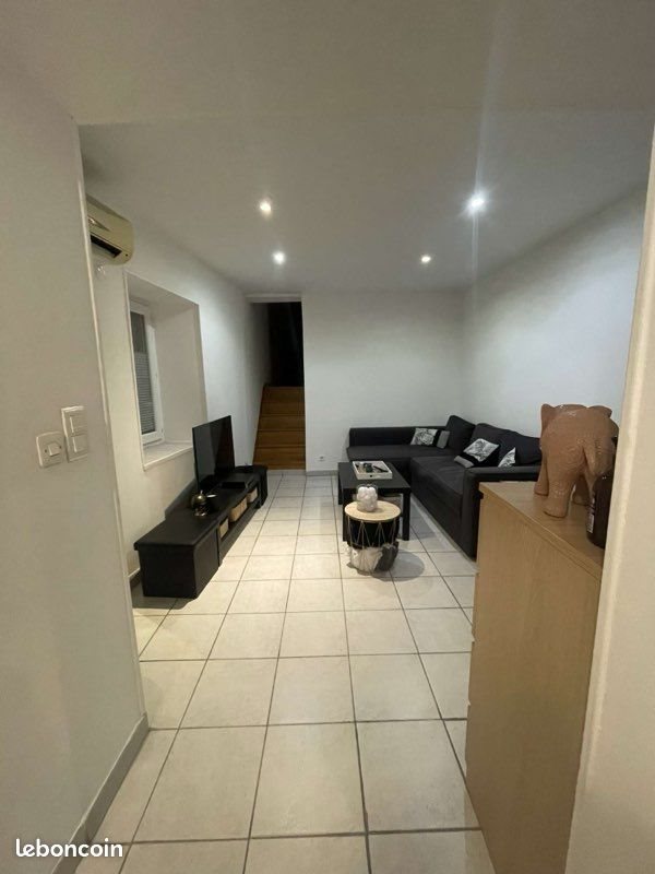 Appartement à louer, 42m², Piolenc