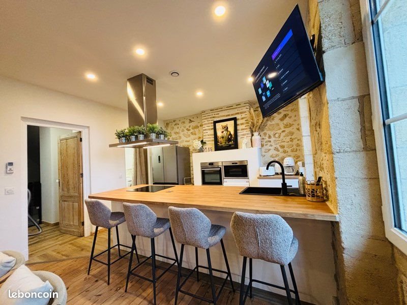 Maison à louer, 300m², Langon