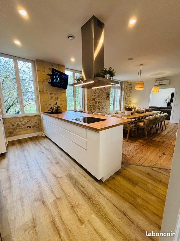 Maison à louer, 300m², Langon