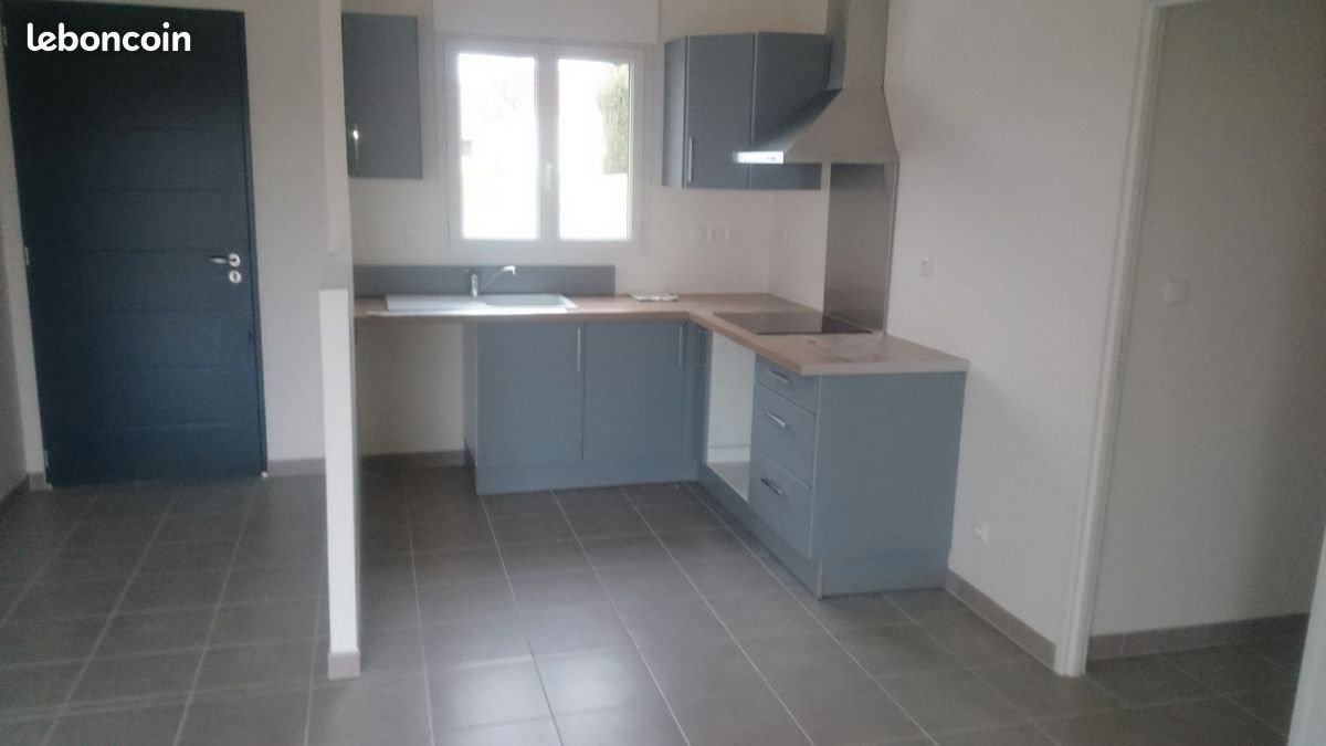 Maison à louer, 83m², Linars