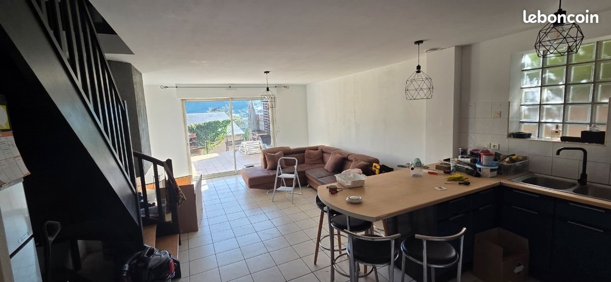 Maison à louer, 120m², Mende