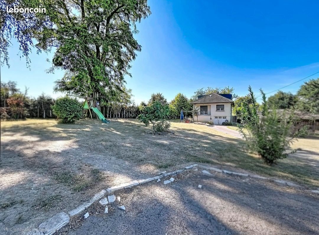 Maison à vendre, 107m², Étupes
