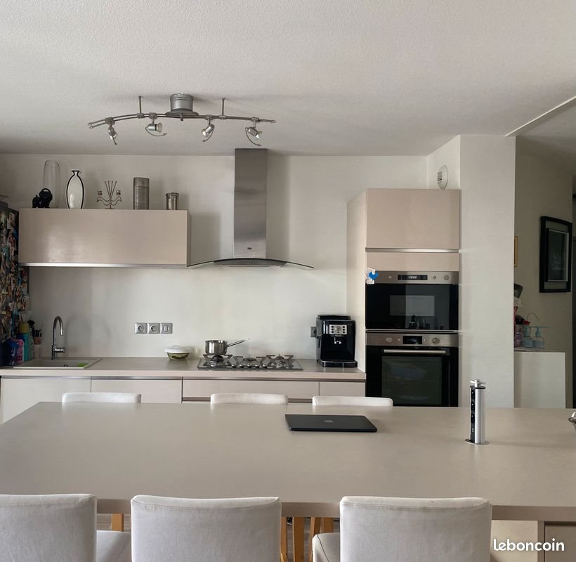 Appartement à vendre, 81m², Annemasse