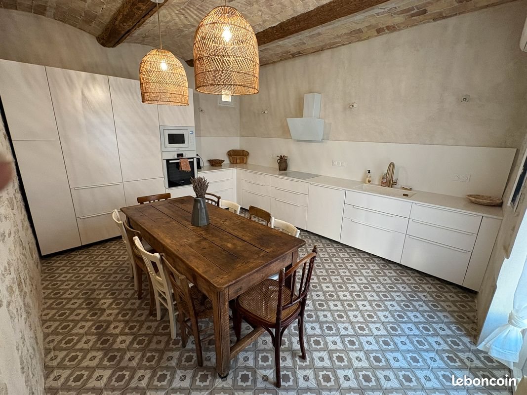 Maison à louer, 115m², Bollène