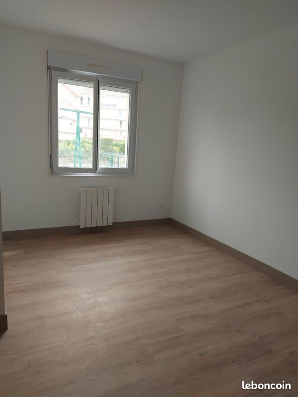 Appartement à louer, 59m², Rochechouart