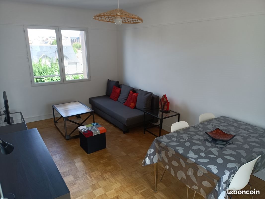 Appartement à louer, 49m², Moulins
