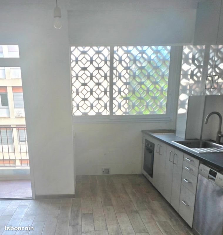 Appartement à louer, 55m², Marseille 11ème