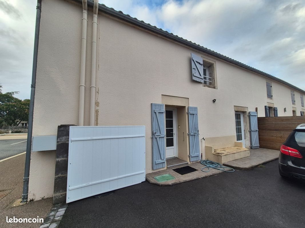 Maison à louer, 80m², Nalliers