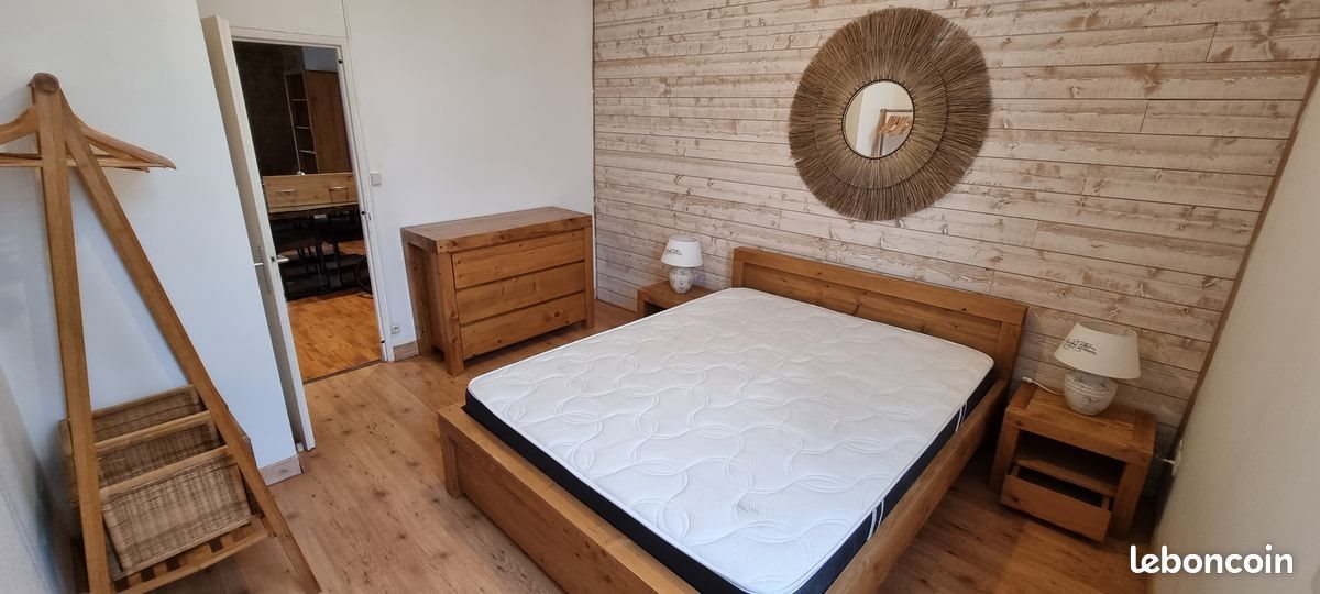 Appartement à louer, 70m², Rochefort