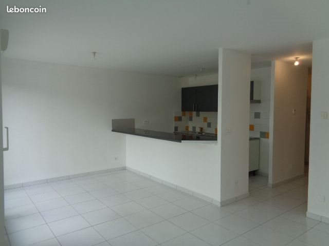 Appartement à louer, 84m², Custines