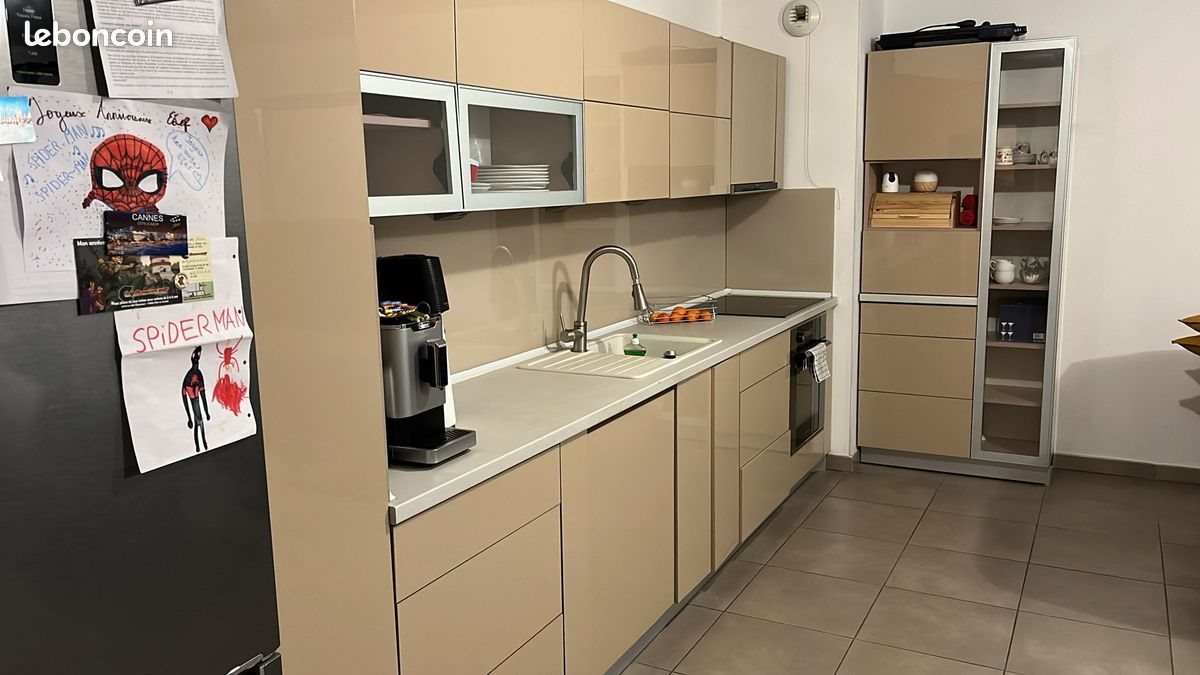 Appartement à louer, 87m², Annemasse