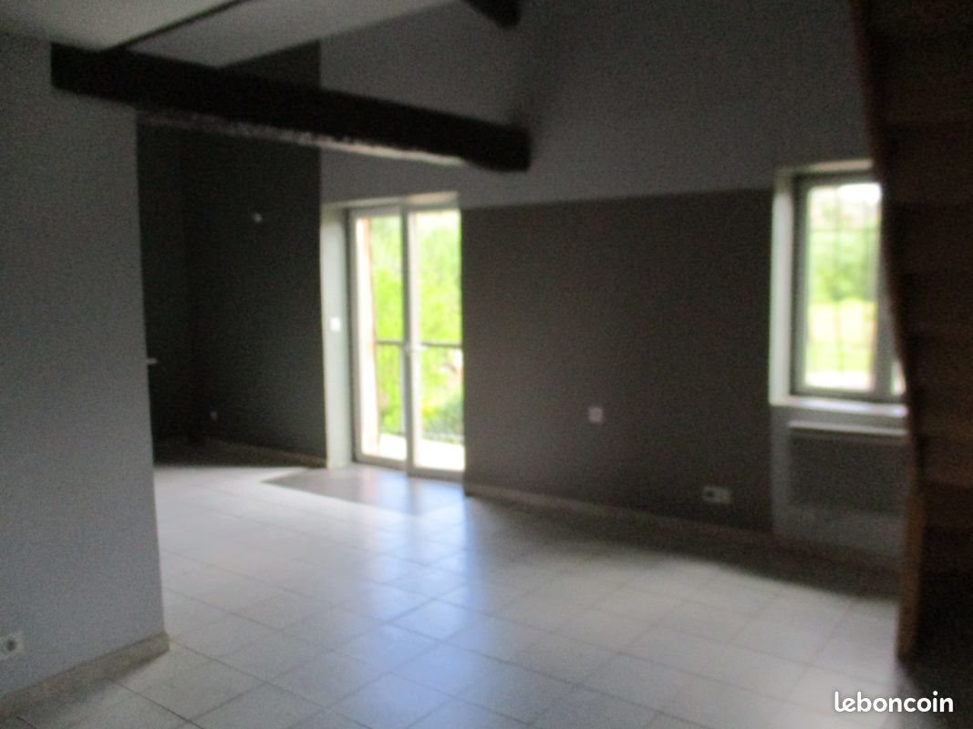 Appartement à louer, 65m², Le Muy