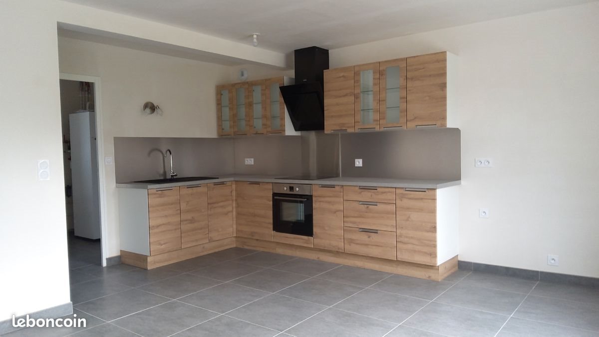 Maison à louer, 95m², Mauron