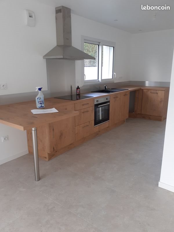 Maison à louer, 130m², Plourhan