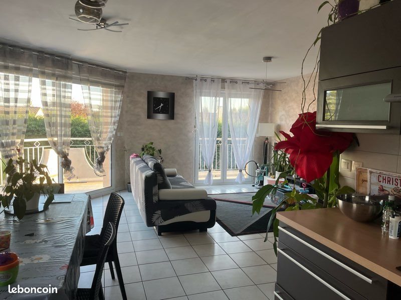 Appartement à vendre, 75m², Veauche