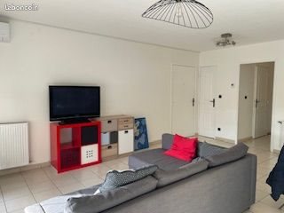 Appartement à louer, 72m², Saint-Genis-Laval