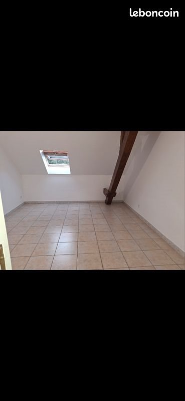 Appartement à louer, 42m², Méziré