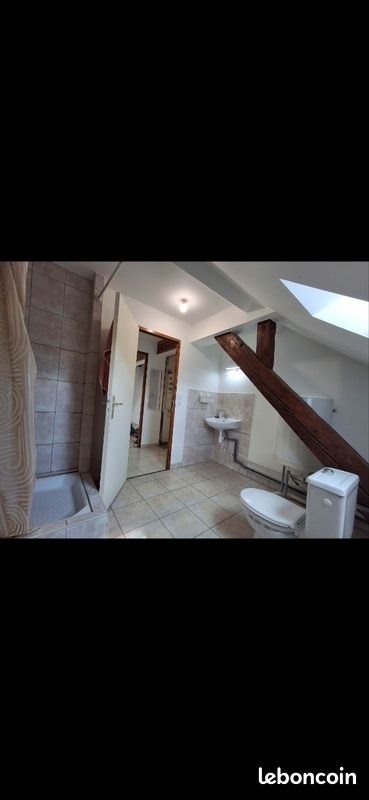 Appartement à louer, 42m², Méziré