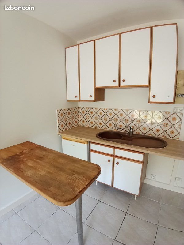 Appartement à louer, 17m², La Celle-Saint-Cloud
