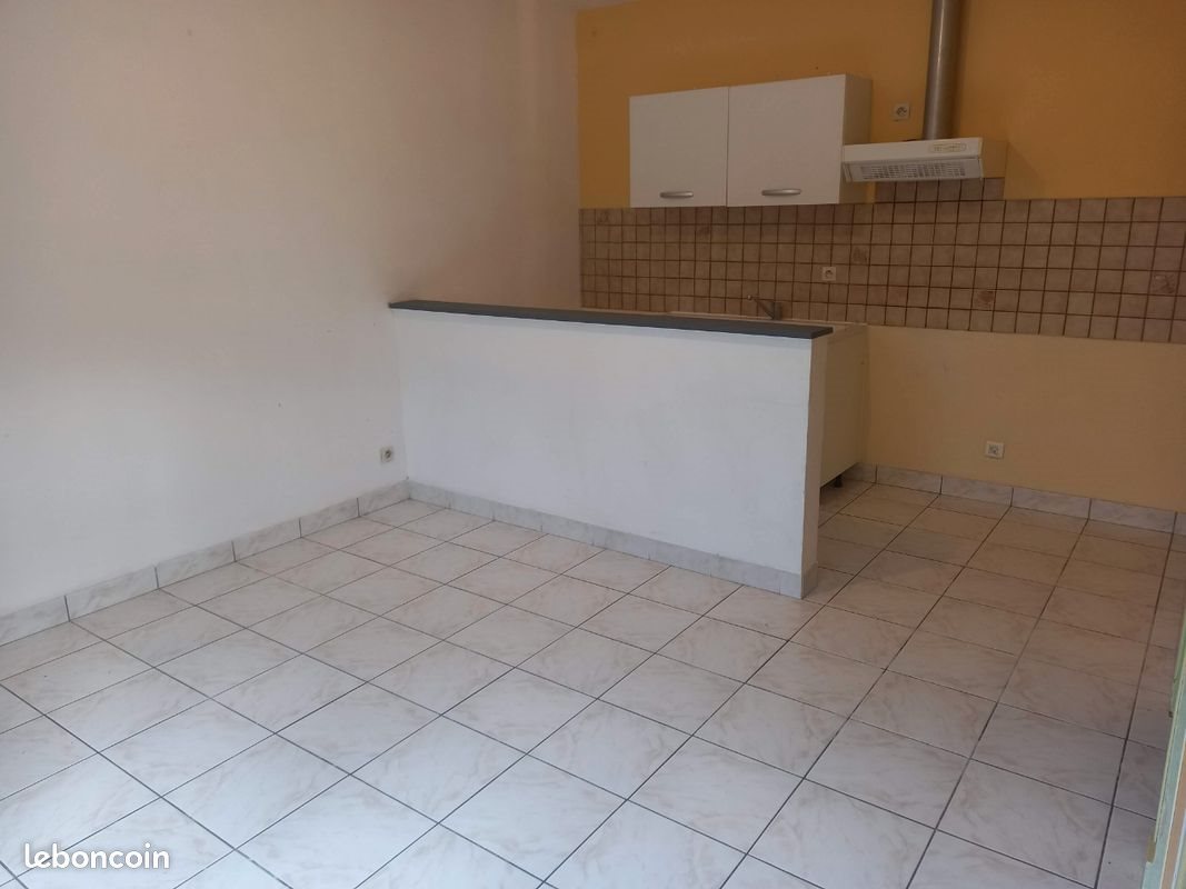 Appartement à louer, 60m², Gond-Pontouvre