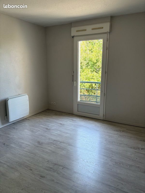 Appartement à louer, 22m², Niort