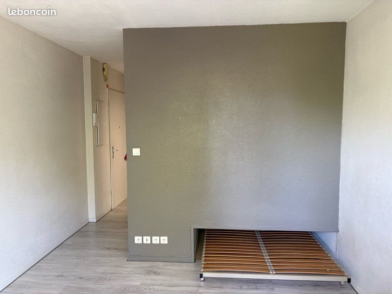 Appartement à louer, 22m², Niort