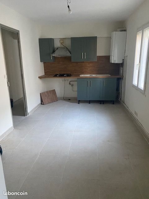 Appartement à louer, 67m², Aimargues