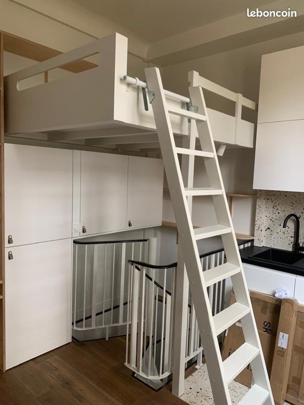 Appartement à louer, 15m², Courbevoie