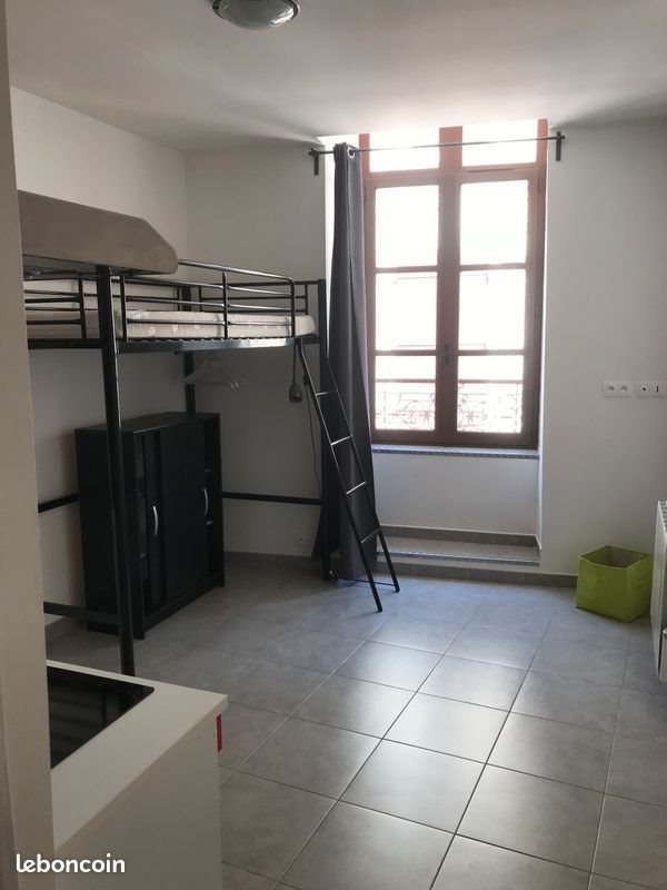 Appartement à louer, 16m², Bagnols-sur-Cèze