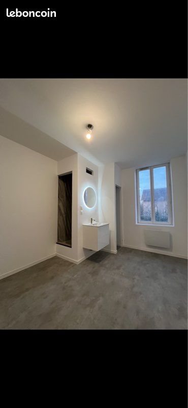 Appartement à louer, 80m², Corbigny