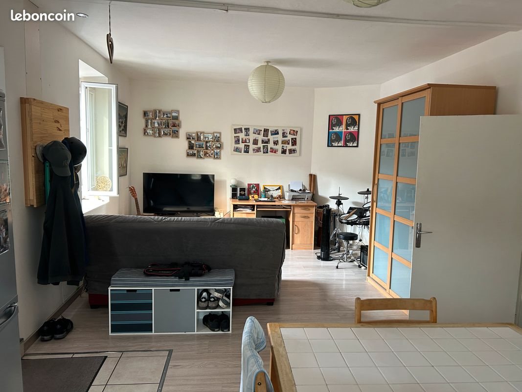 Appartement à louer, 49m², Chanay