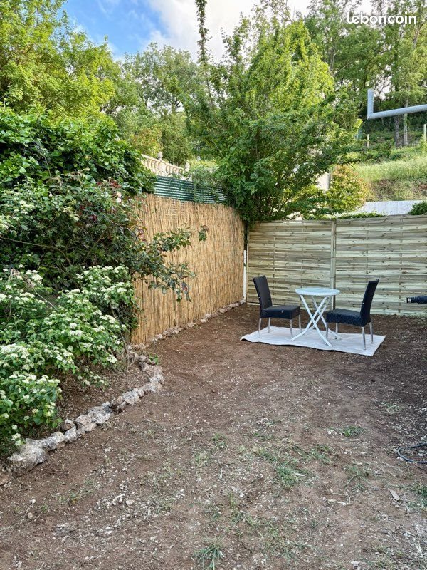 Appartement à louer, 40m², Rians