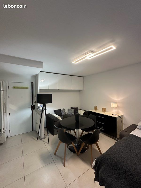 Appartement à louer, 30m², Cagnes-sur-Mer