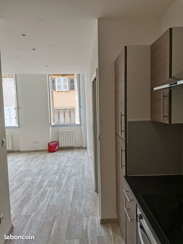 Appartement à louer, 47m², Montélimar