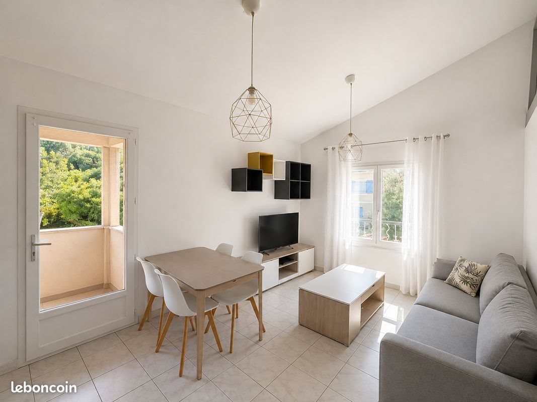 Appartement à louer, 35m², Mimet