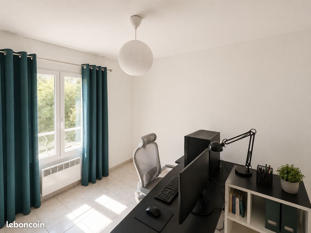 Appartement à louer, 35m², Mimet