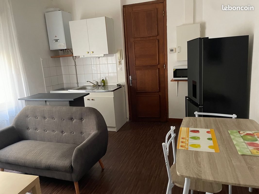 Appartement à louer, 29m², Niort