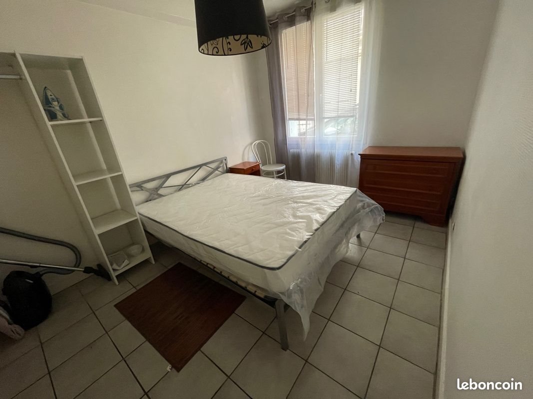 Appartement à louer, 29m², Niort
