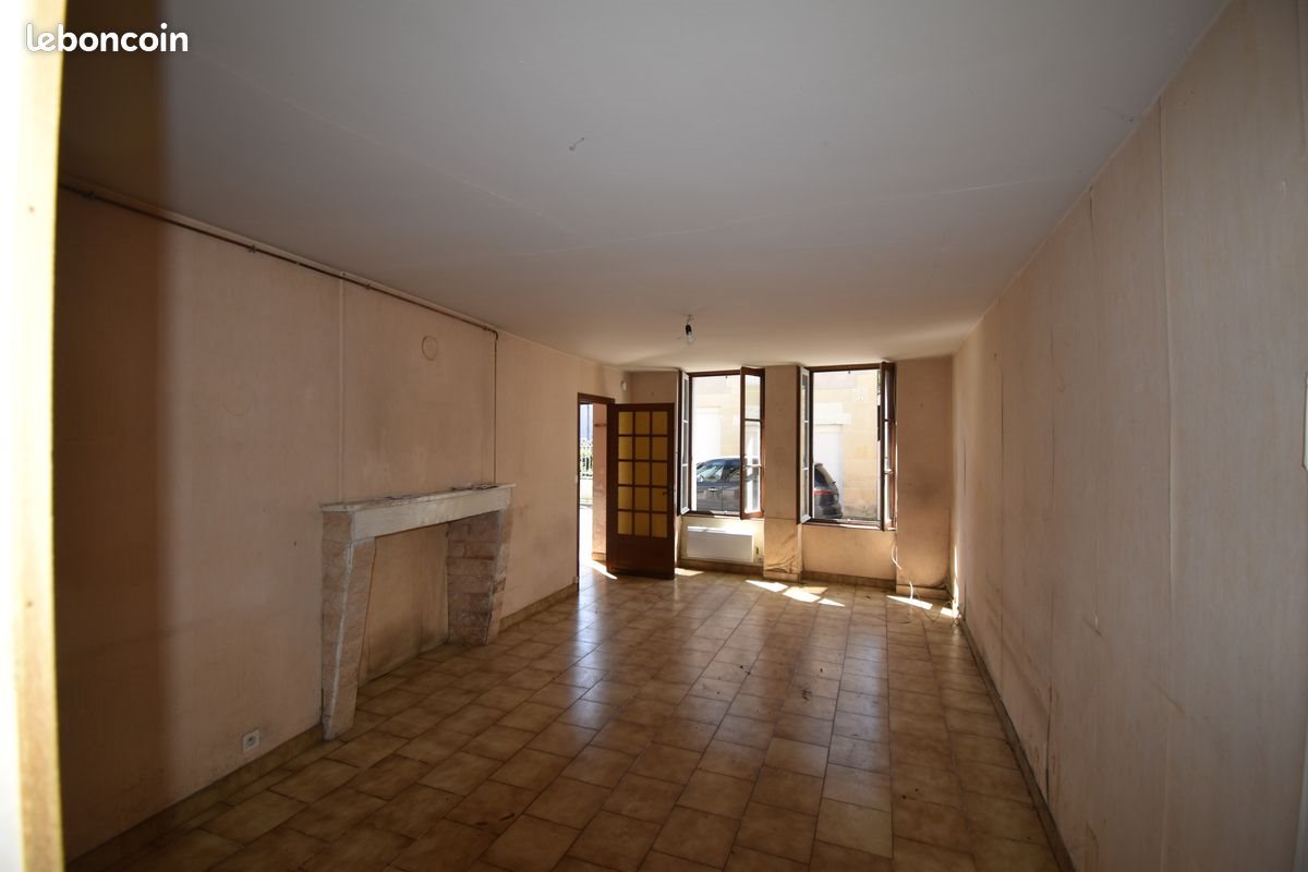 Maison à vendre, 98m², Donzy
