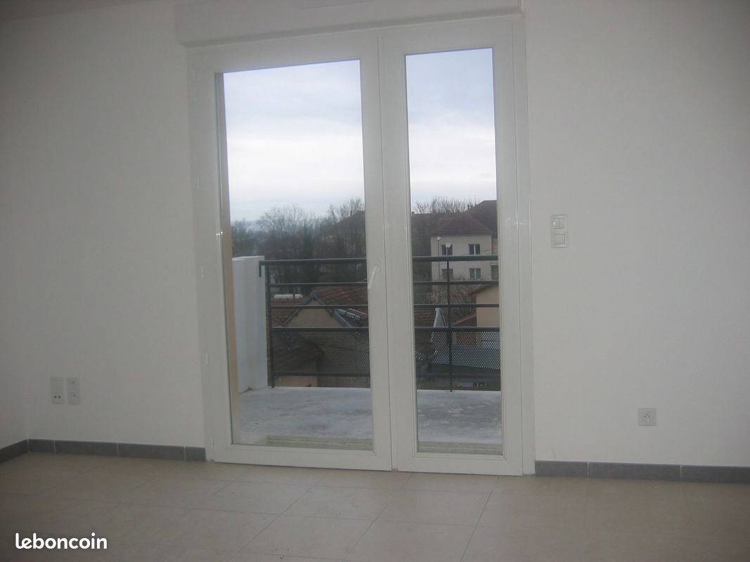 Appartement à louer, 43m², Sainte-Savine