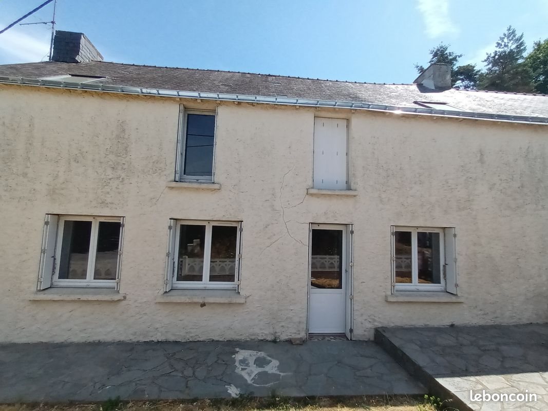 Maison à louer, 45m², Sévérac