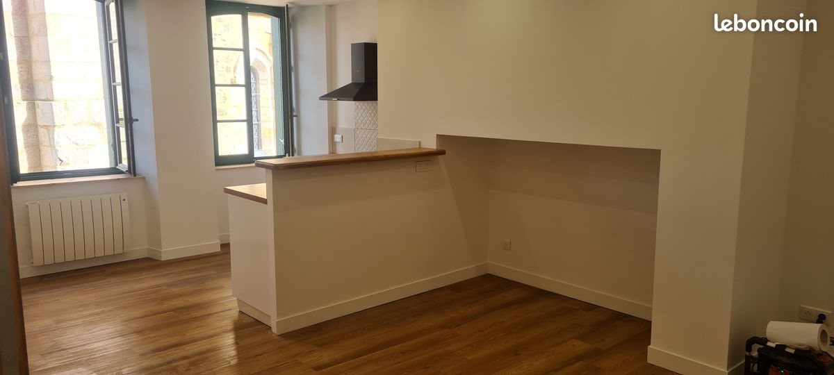 Appartement à louer, 55m², Saint-Yrieix-la-Perche